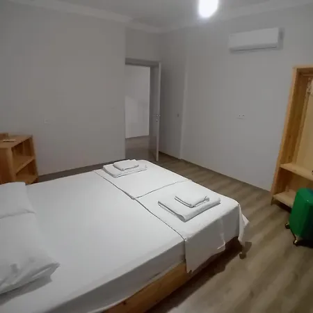 Hill Defne Apartment *