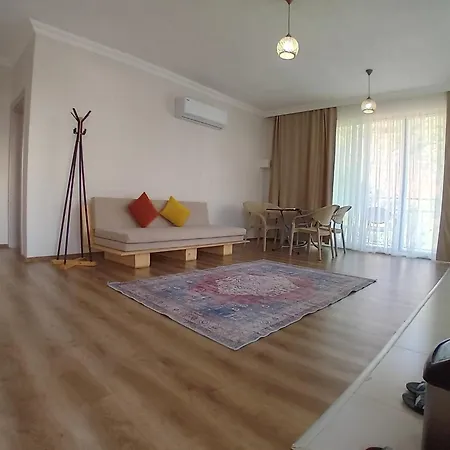 Apartment Hill Defne Kas